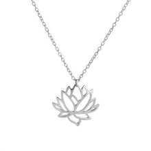 Load image into Gallery viewer, Blooming Flower Pendant Necklace
