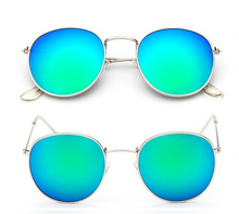 Load image into Gallery viewer, Timeless Style Sunglasses
